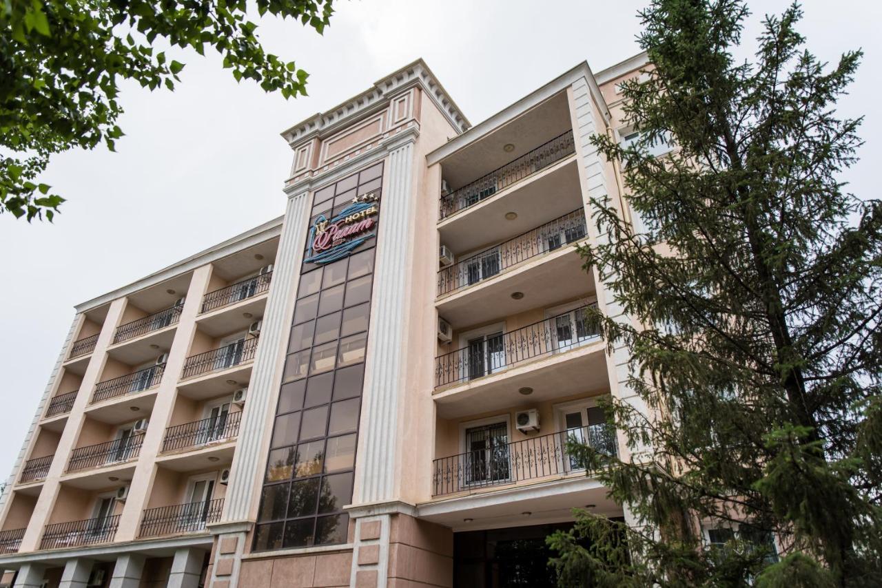 Rakhat Hotel Oral Exterior photo